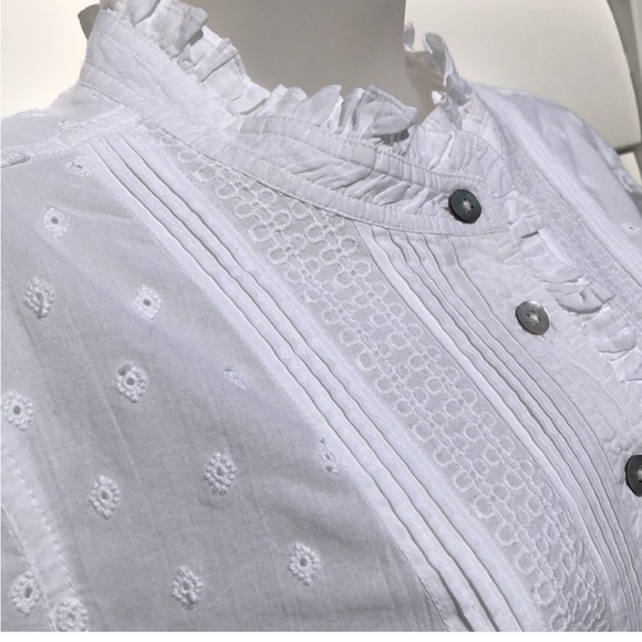 Wrap London button down blouse shirt 10 ruffle Eyelet dot embroidered tuxedo - Picture 2 of 8
